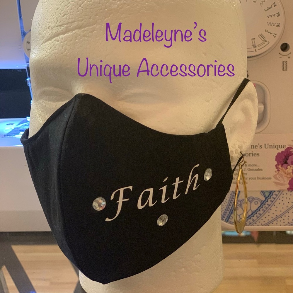 Beautiful masks reversible and double filter